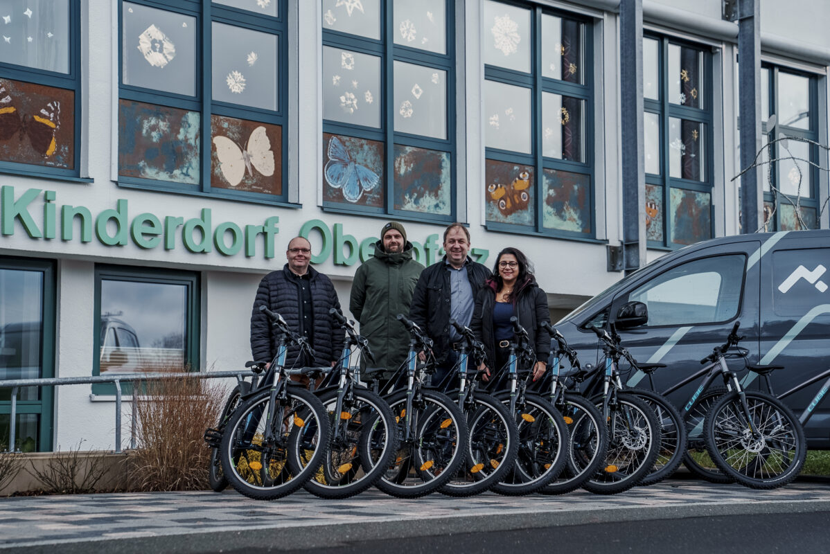85 Bikes für Kinder in Not!